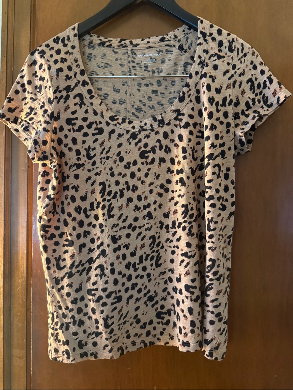 Banana Republic Tan Leopard Print Short Sleeve Tee